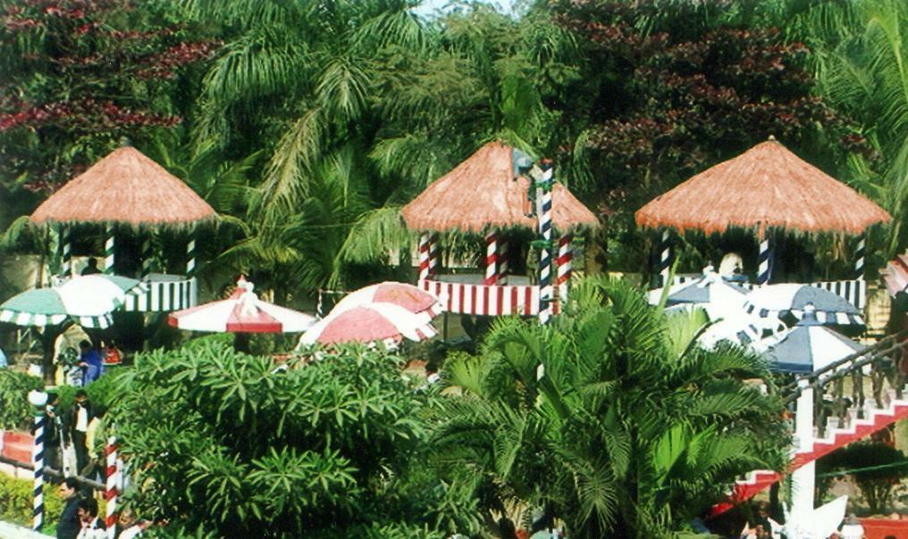 Palm Village Resort Calcuta Exterior foto